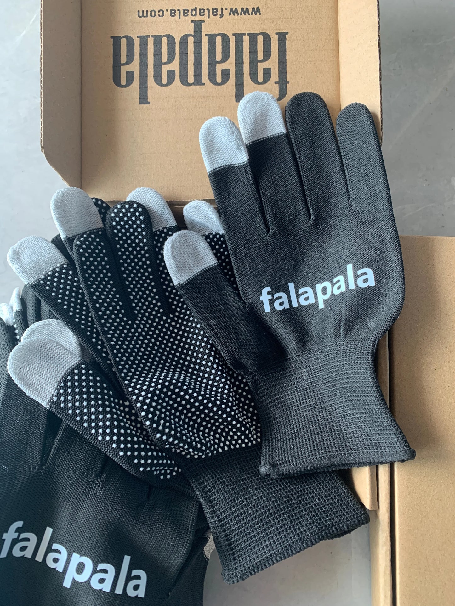 falapala Touchscreen Gloves - Anti - Slip & Perfect for Daily Use